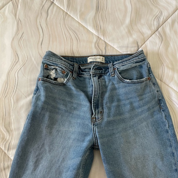 Abercrombie & Fitch the skinny high rise jeans - Picture 4 of 15